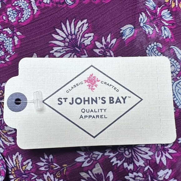 Beautiful St. John's  Bay women's purple boho floraL top / blouse, Lined, S, NWT - Picture 2 of 9